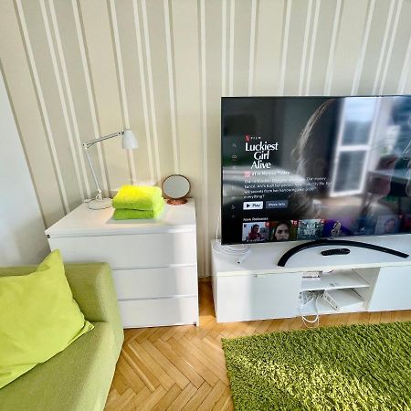 ורשה Super Apartament Green Rondo Onz Metro Nowe Wifi 300 Mb/S Aircondition Netflix Spotify מראה חיצוני תמונה